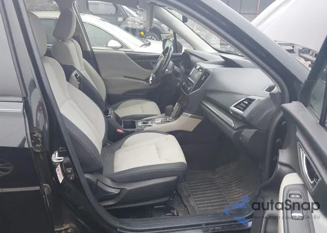 2019 Subaru Forester Premium z USA, uszkodzony, nr VIN JF2SKAEC0KH509183